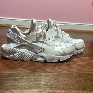 Women’s All White Nike Huarache Sneaker